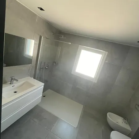Apartment Gambarogno Locarno - Modern And Comfortable Quartino