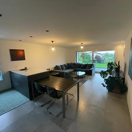 Apartment Gambarogno Locarno - Modern And Comfortable Quartino