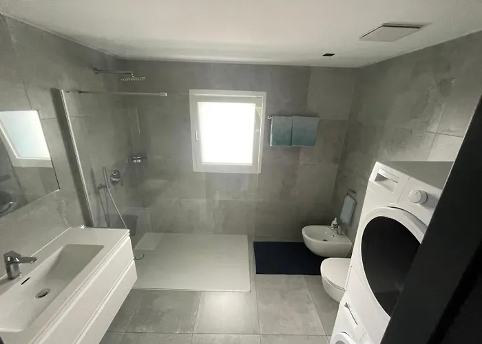 Gambarogno Locarno - Modern&comfortable